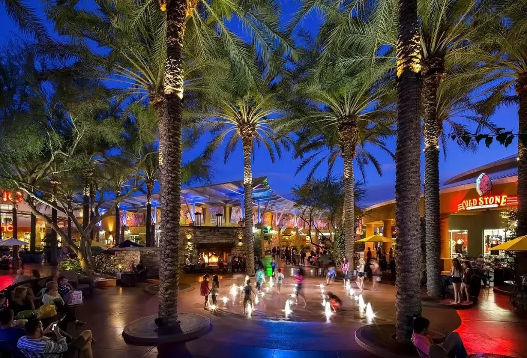 Tempe Marketplace, beautiful lights, palms and people