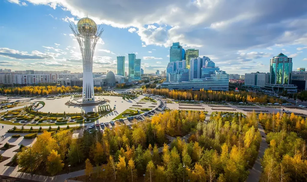 a town with skyscrapers photographed in bright daylight